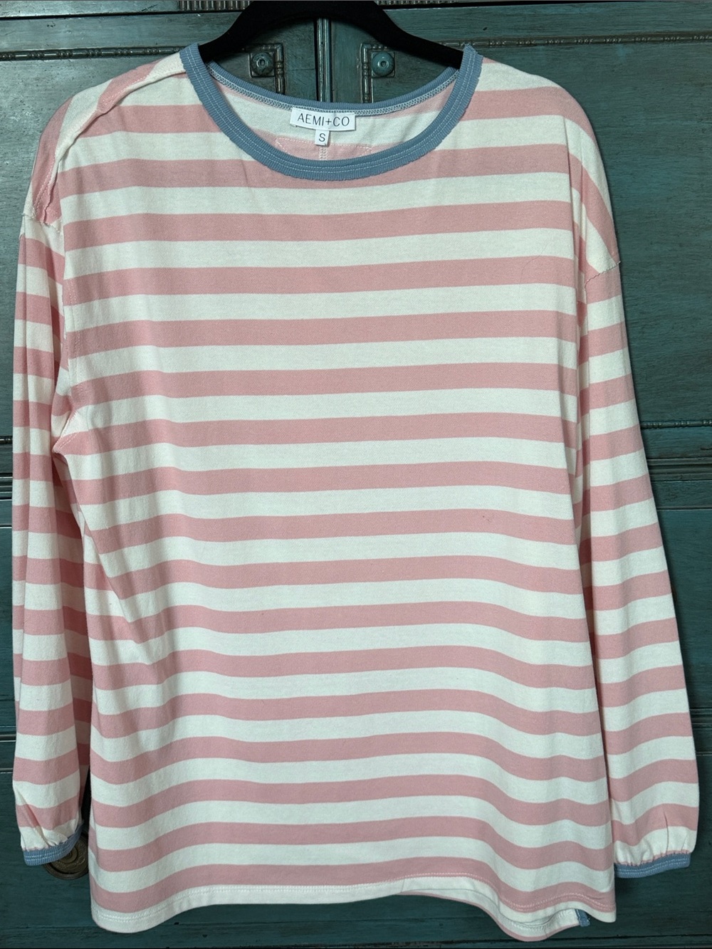 Aemi + CO Women’s Pink & White Striped Oversized Top
